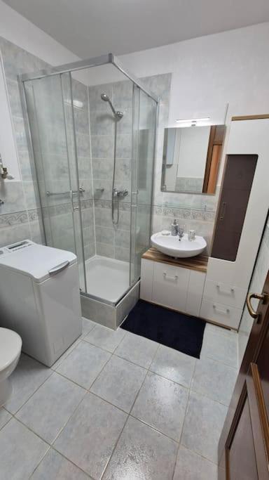 Lovely Old Town Apartment Bratislava Exterior foto